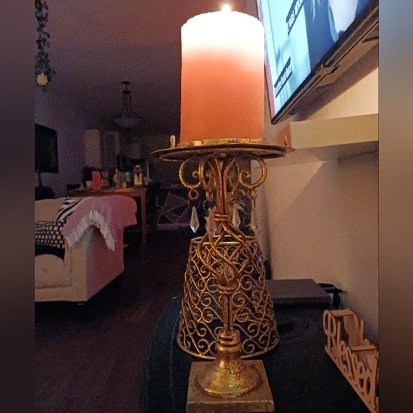 HUGE PILLAR CANDLE HOLDERS😍😍 - Picture 9 of 15